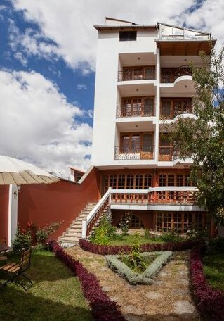 Maimara Hotel