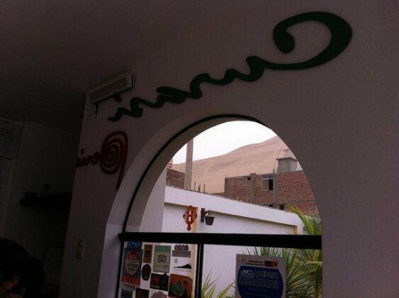 Hostal Curasi - Photo3