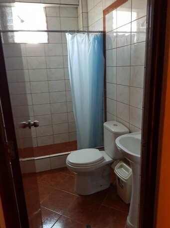 Hostal Laviz - Photo2