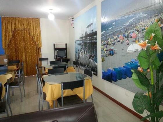 Hostal Puerto Ingles - Photo2