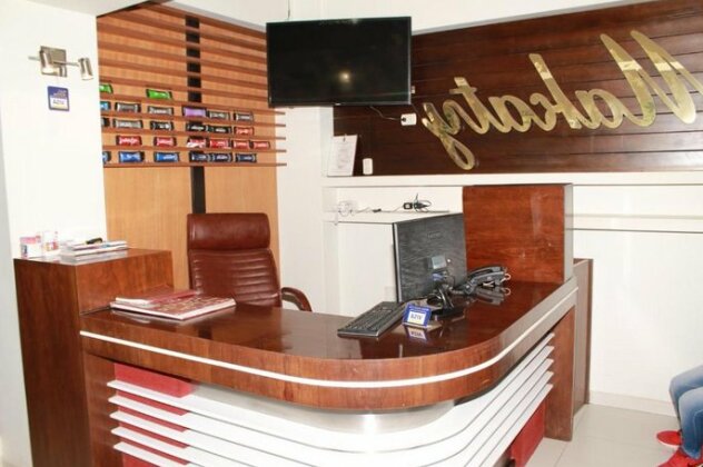 Hotel Makaty - Photo2