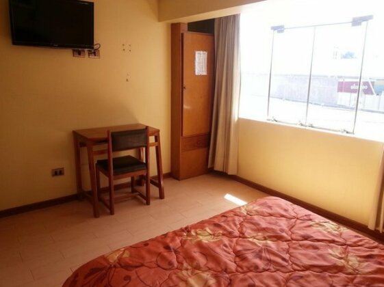 Hotel San Martin Inn - Photo3