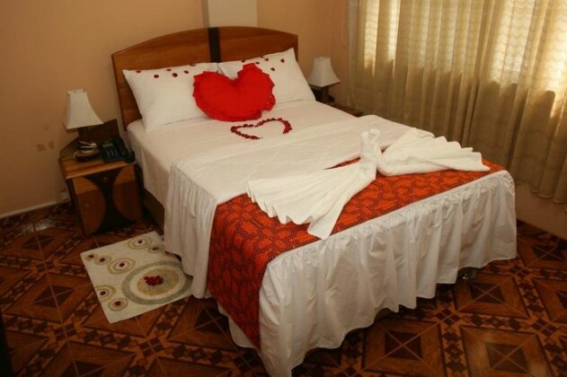 Lucas Hotel La Merced - Photo5