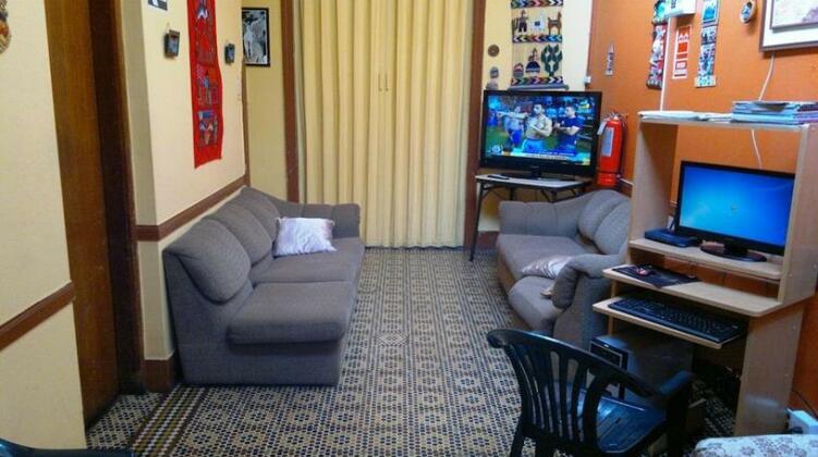 Friends House - Photo2