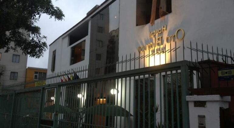 Hostal Oro Blanco Miraflores - Photo5