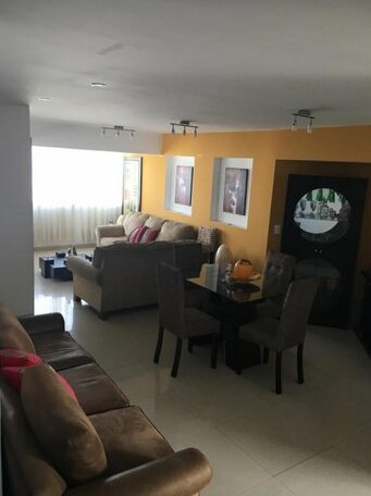 MIRAFLORES PENTHOUSE FOR 13 5 Rooms/4 baths - Excelent Location - Photo2