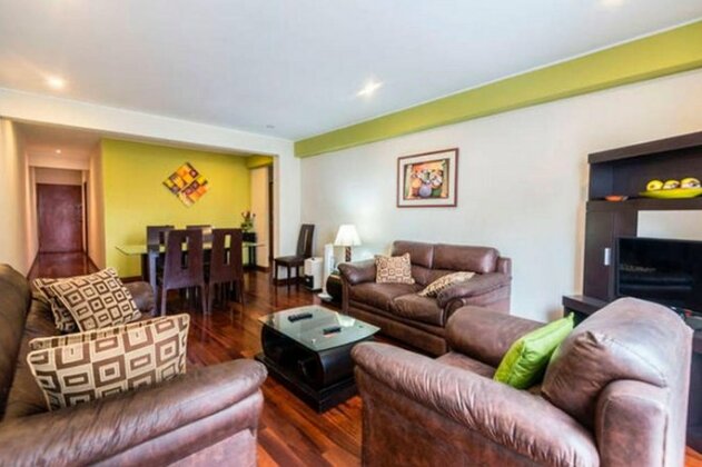 Three bedroom apartment in Miraflores - Photo2
