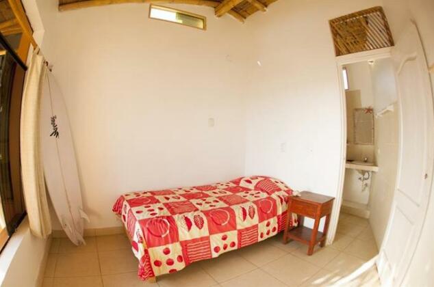 Lobitos Surf House - Photo3
