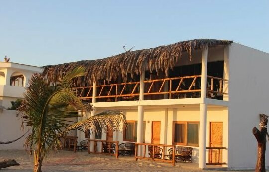 Blue Ocean Mancora - Photo5