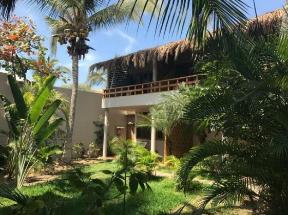 Los Corales