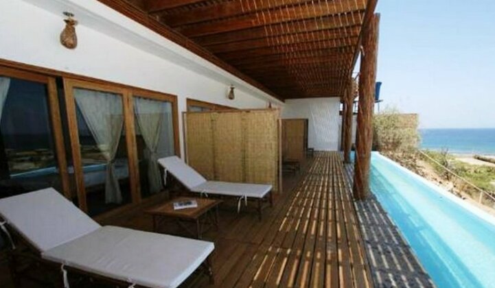 Terral Sunspot Beach House - Photo4