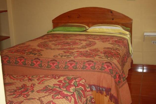 Hostal Cesar's Moche - Photo4