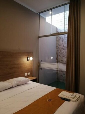 Hostal Piedra Santa - Photo2