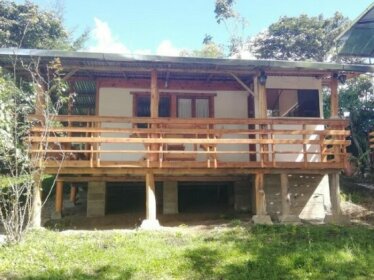 Cabana con linda vista en el ABRA - OXAPAMPA