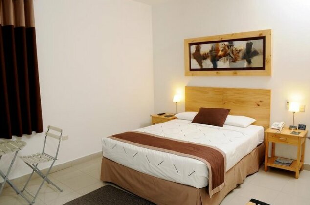 Hotel Ixnuk Inn - Photo4