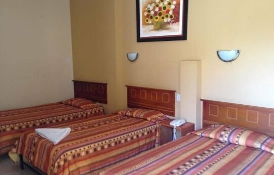 Hotel Las Arenas - Photo2