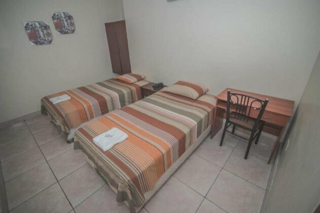 Suite Plaza Hostal