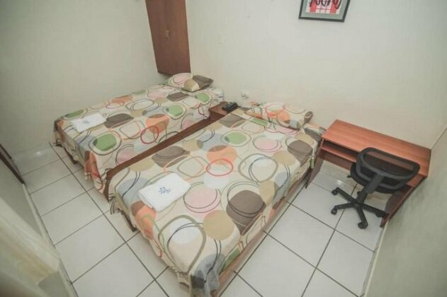 Suite Plaza Hostal - Photo4