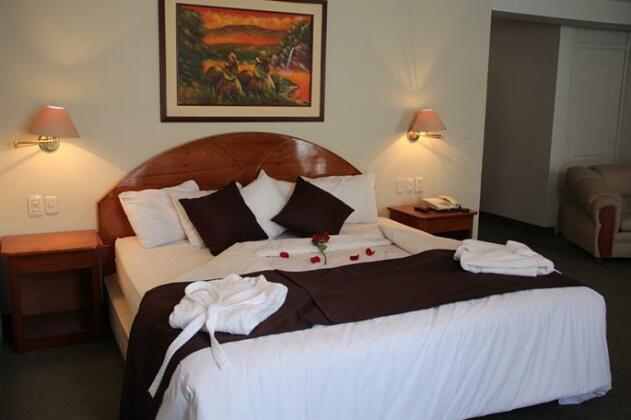 Casona Plaza Hotel - Photo4
