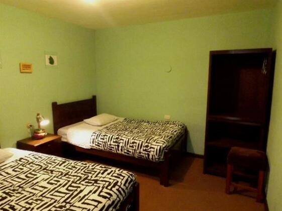El Manzano Guest House - Photo2