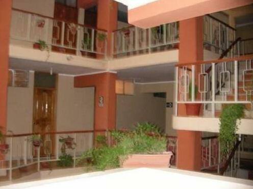 Hostal America Inn - Photo3