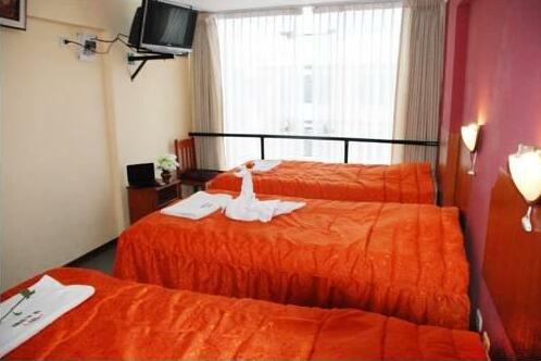 Hostal America Inn - Photo5