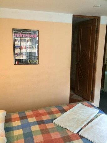 Hostal Los Pinos Inn - Photo4