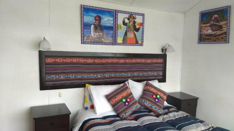 Uros Floating Home Titicaca - Photo4