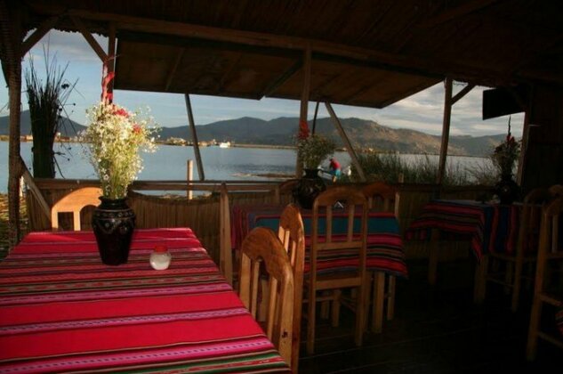 Uros Hanan Pacha & Restaurant - Photo4