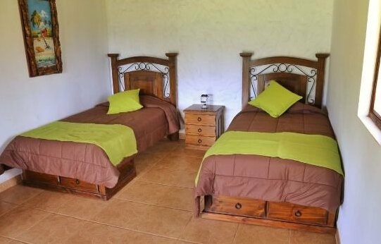 Sauce Lodge - Laguna Azul - Photo2