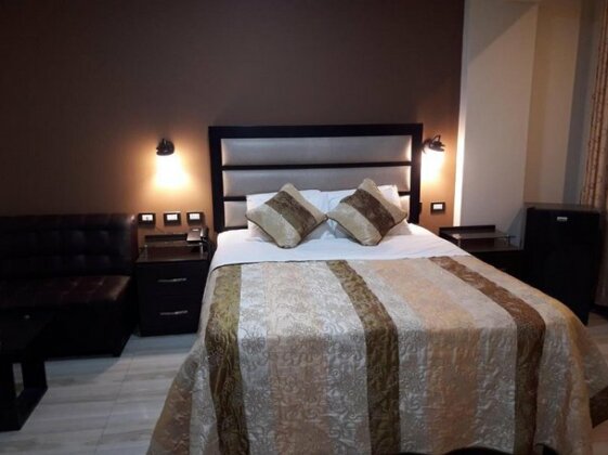 Gavina Inn Hotel - Photo4