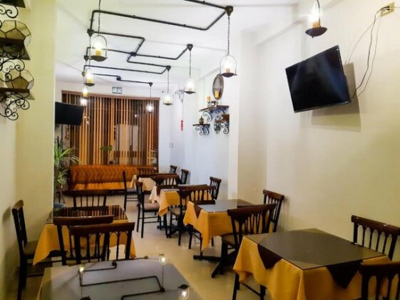 Retama Hotel - Photo3