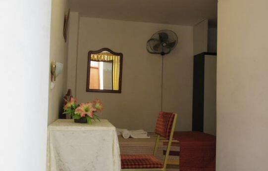 Hostal Las Palmeras Inn - Photo3