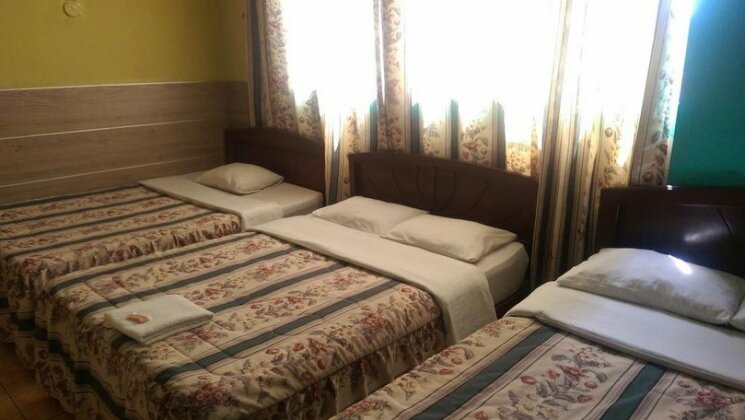 Hostal Mattias - Photo5