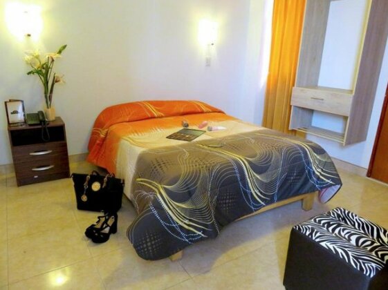 Jultom Inn & Suites - Photo3