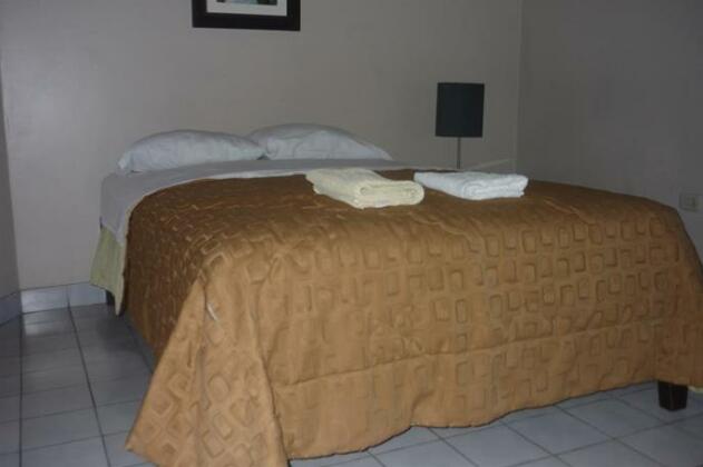 Las Americas Hotel - Photo2