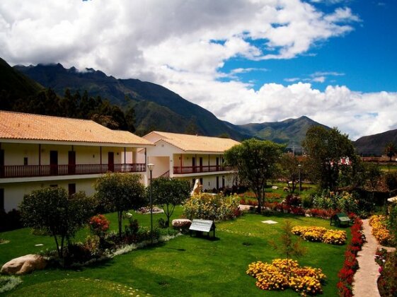 Agustos Urubamba - Photo2