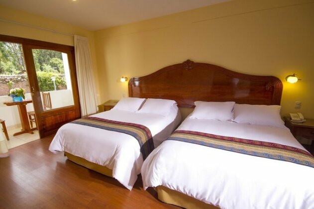 Agustos Urubamba - Photo4