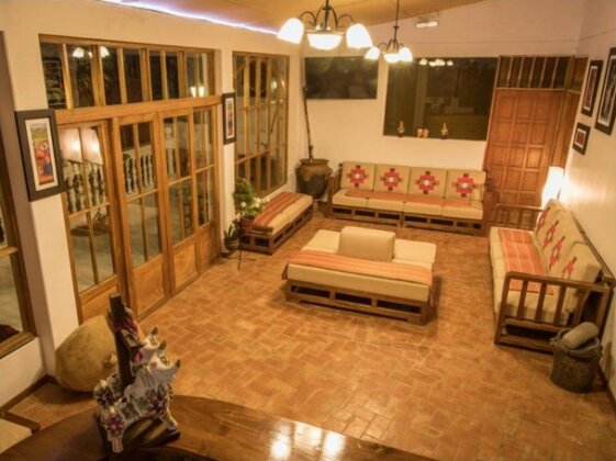 Yupi Valley Hostel - Photo5