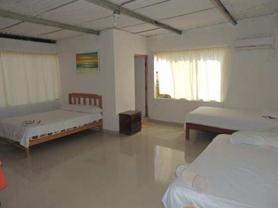 Hospedaje Sun Beach con piscina - Photo5