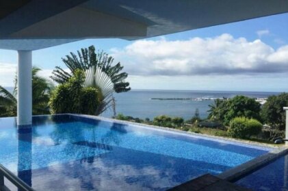 Sea view studio by Tahiti Homes