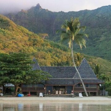 Chez Jay Moorea Beach House