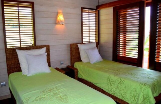 Magnifique Villa standing Moorea avec vue mer jacuzzi