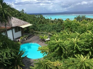 Moorea Happy Bungalow