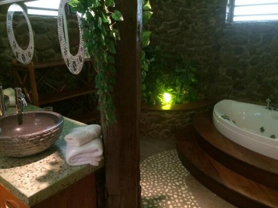 Taoahere Beach House - Photo5