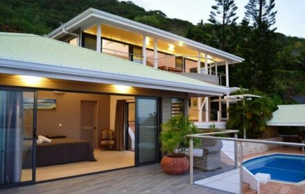 Villa Blue Lagoon by Tahiti Homes