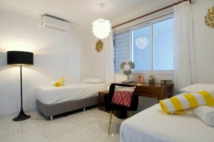 UNIQUE Villa Pape Ora Downtown A/C Pool Oceanview