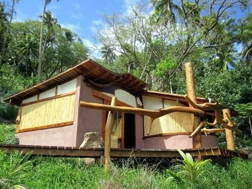 Fare Oviri Lodge - Photo2