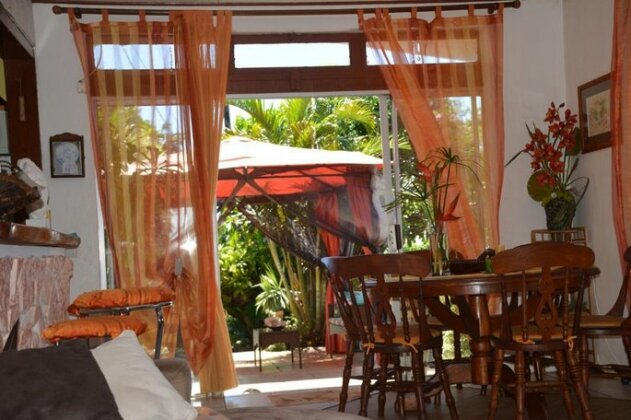 Mahina's Lodge - Photo4