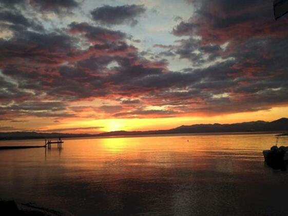 Driftwood Resort - Photo4